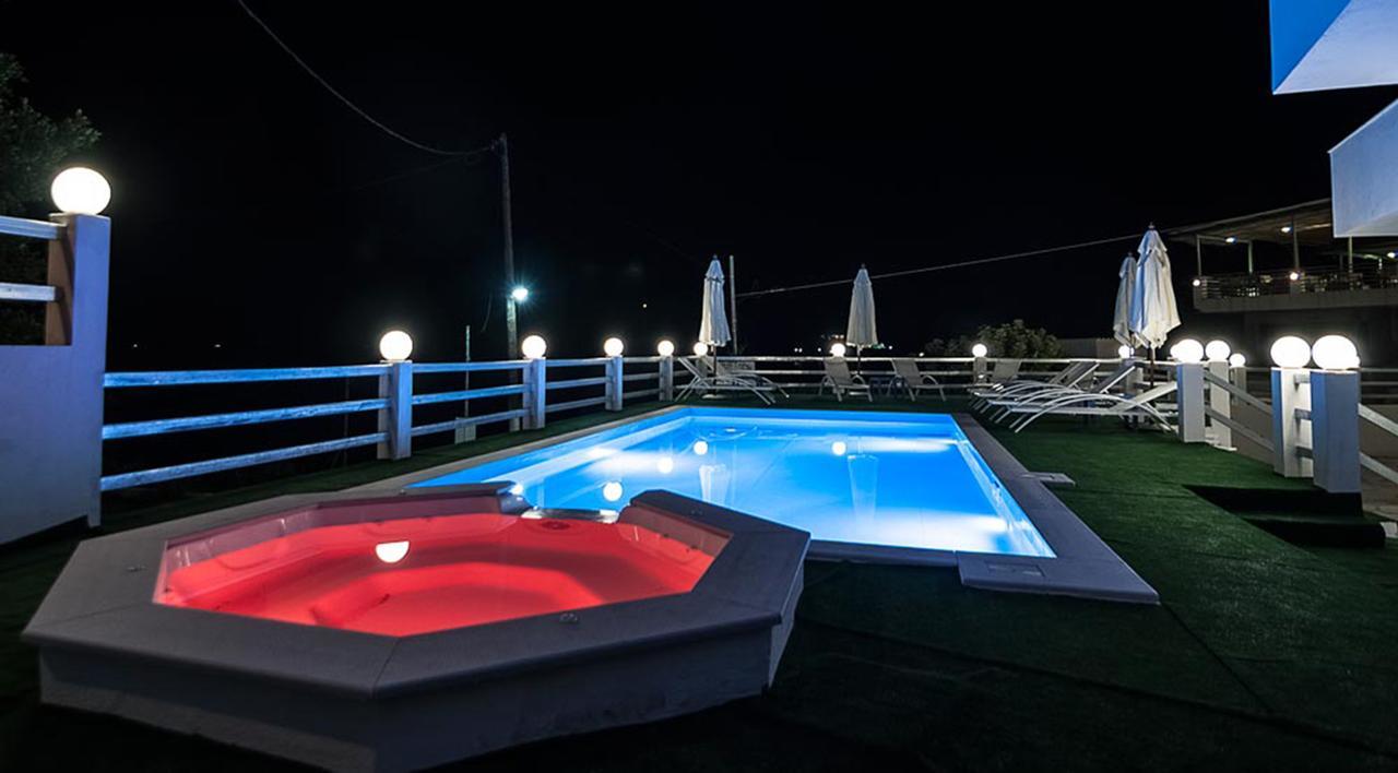 Paradiso Resort Agia Marina  Dış mekan fotoğraf