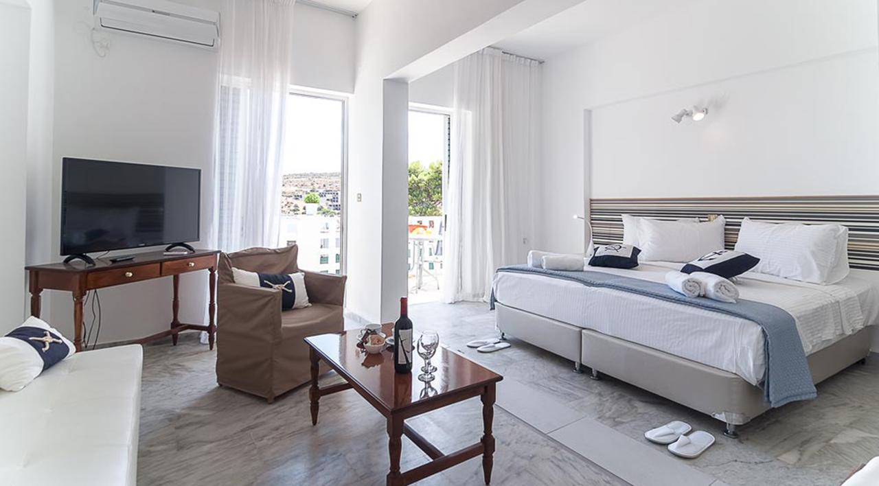 Paradiso Resort Agia Marina  Dış mekan fotoğraf